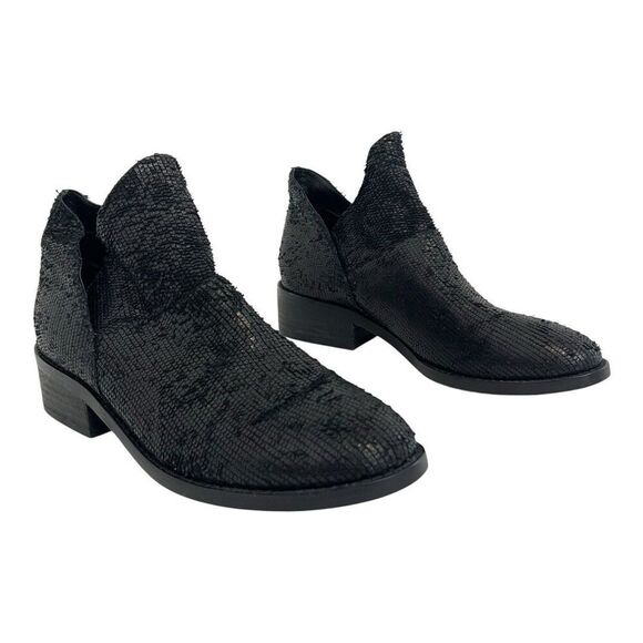 Eileen Fisher Womens Size 7 Black Snakeskin Embossed Leather Minimalist Booties - Picture 1 of 8